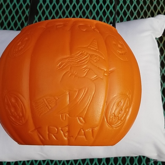 Vintage A. J. Renzi Leominster,Massachusetts blow mold jack o latern bucket pail - Picture 1 of 6